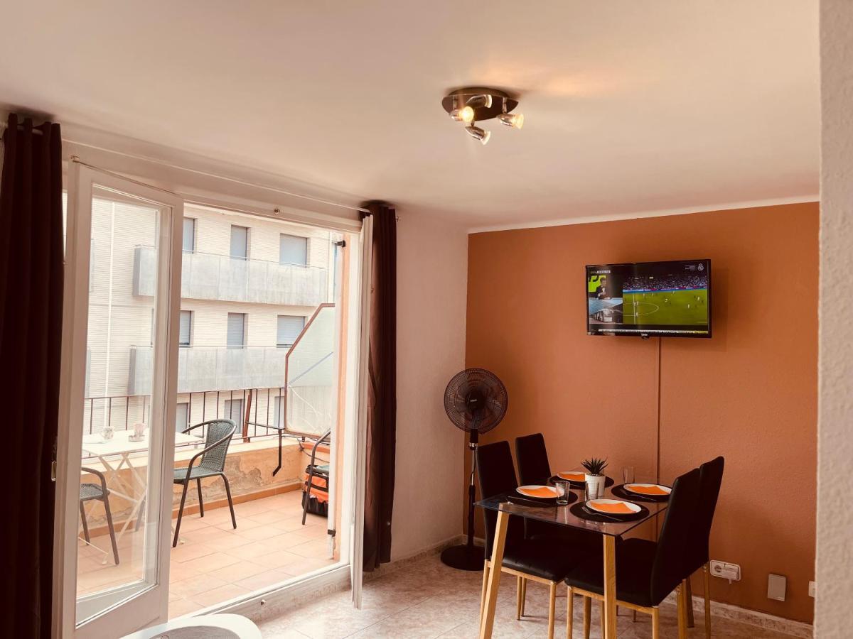 Apartament Al Centre Ideal Parelles A 普拉加德阿罗 外观 照片